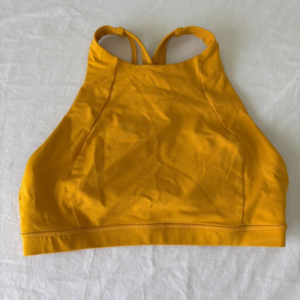 Lululemon Womens Honey Lemon‎ Yoga Free To Be Serene High Neck Sports Bra Size 6